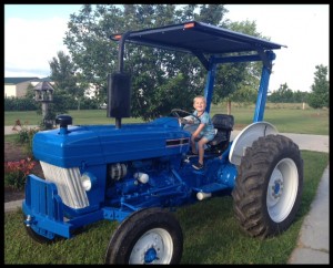 Zeke-Tractor